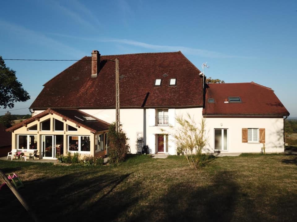مبيت وإفطار Montmorot La Ferme De Montard المظهر الخارجي الصورة