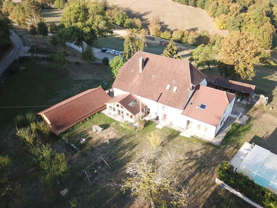 مبيت وإفطار Montmorot La Ferme De Montard المظهر الخارجي الصورة